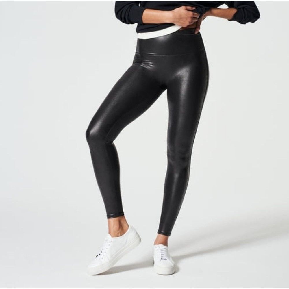 Spanx Shapewear Black Faux Leather Leggings Size Large